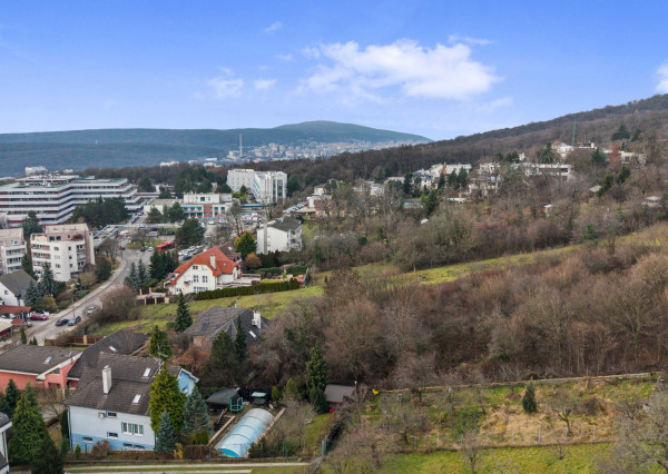 AVENUE | Slnečný stavebný pozemok 734m2 Horný Kramer - Lukratívna investičná príležitosť