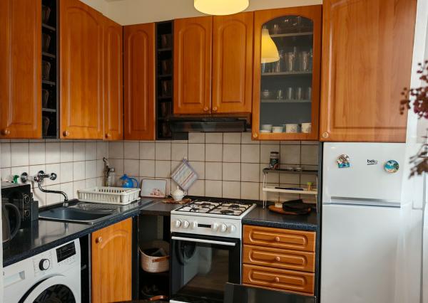 AVENUE I 1i kompletne zariadený byt, loggia, Kramáre, BA III