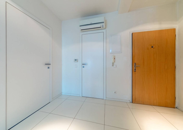 AVENUE | veľkometrážny moderný mezonet v pulzujúcej lokalite, Bazová ulica