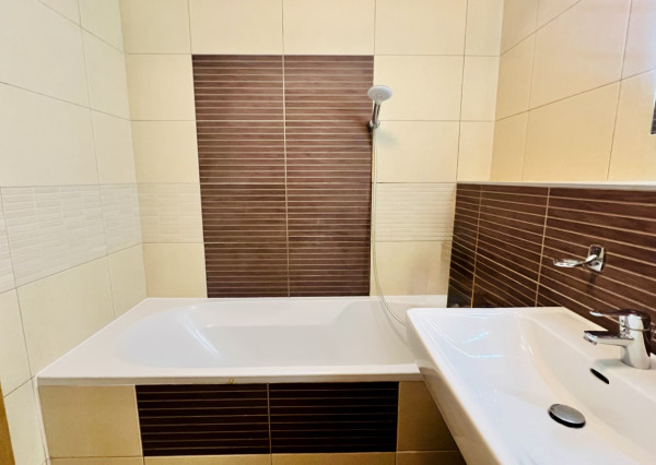 AVENUE | priestranný 1,5 izb. byt, veľký balkón, parkovanie, City Park Ružinov