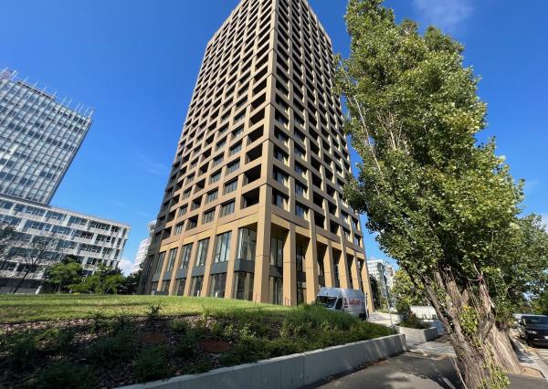 LEXXUS | krásny a veľký 3i byt, štýlová novostavba Discovery Residence