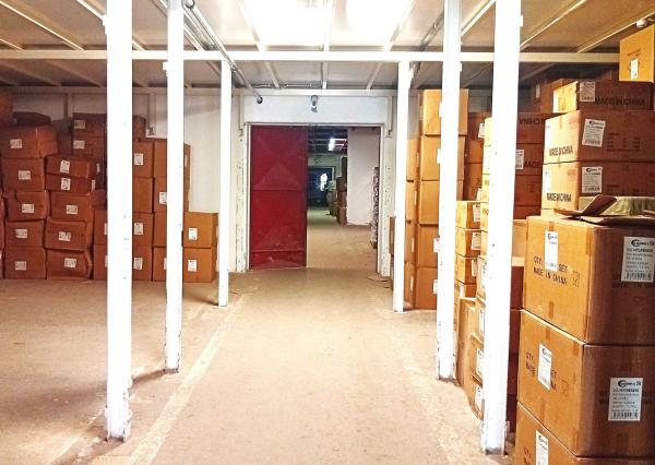 AVENUE  |  zateplená skladová hala v skladovom areály, Stará Vajnorská.