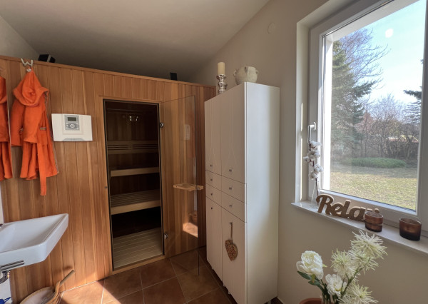 Exkluzívna vila „VILLA TOSCANA“ s bazénom, wellness, vínnou pivnicou a domácim kinom