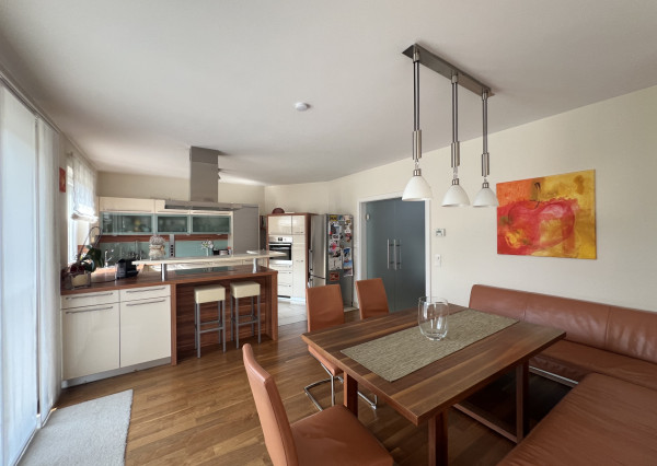 Exkluzívna vila „VILLA TOSCANA“ s bazénom, wellness, vínnou pivnicou a domácim kinom