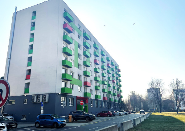 AVENUE I nebytový priestor nachádzajúci sa v bytovom dome, Ružinov