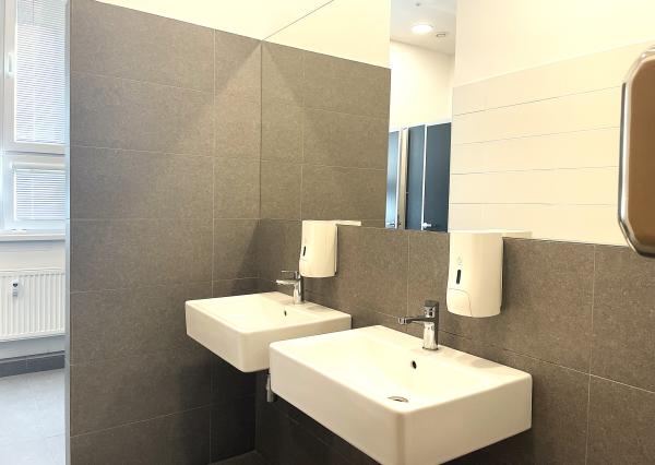 AVENUE I nebytový priestor nachádzajúci sa v bytovom dome, Ružinov