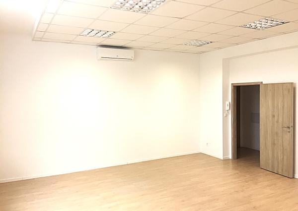 AVENUE | Investičný nebytový priestor v Ružinove s možnosťou prestavby na jedno, alebo dvojizbové apartmány.