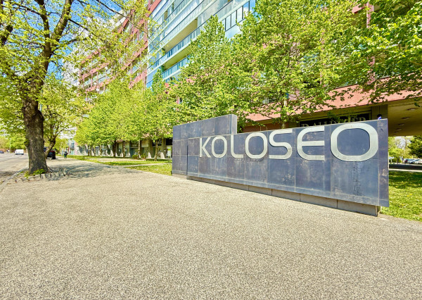 AVENUE | priestranný 2i byt s balkónom a unikátnym výhľadom na jazero Kuchajda či na mesto.