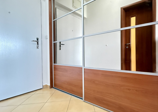 AVENUE | priestranný 2i byt s balkónom a unikátnym výhľadom na jazero Kuchajda či na mesto.