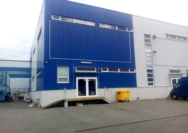 AVENUE | skladová hala, obchodný priestor, 270 m2, BA III