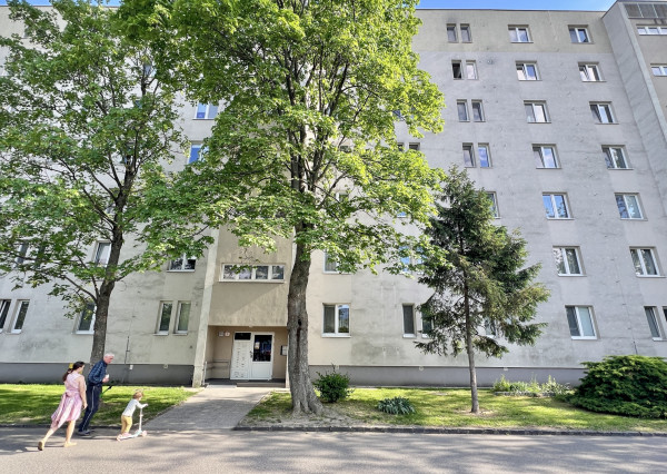 AVENUE | 1,5 izb. byt, 1NP, loggia smerom do parku, Ružinov