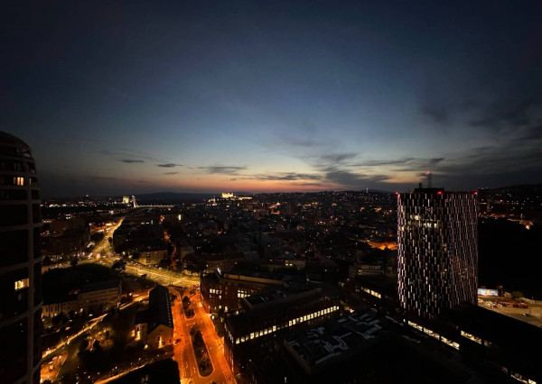 AVENUE I NAJOM, 4i byt v ikonickom projekte SKY PARK, Staré mesto