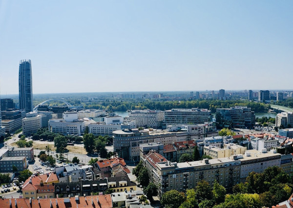 AVENUE | VÝNIMOČNÝ MESTSKÝ BYT V SRDCI BRATISLAVY