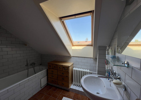 AVENUE RE | 6-izb. dom, veľká záhrada, bazén, 2-garáž, BA IV