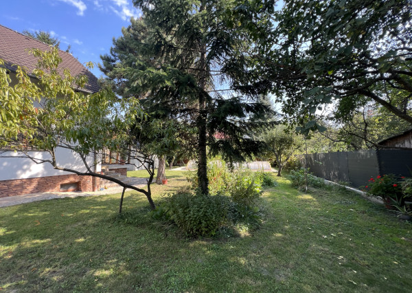 AVENUE RE | 6-izb. dom, veľká záhrada, bazén, 2-garáž, BA IV