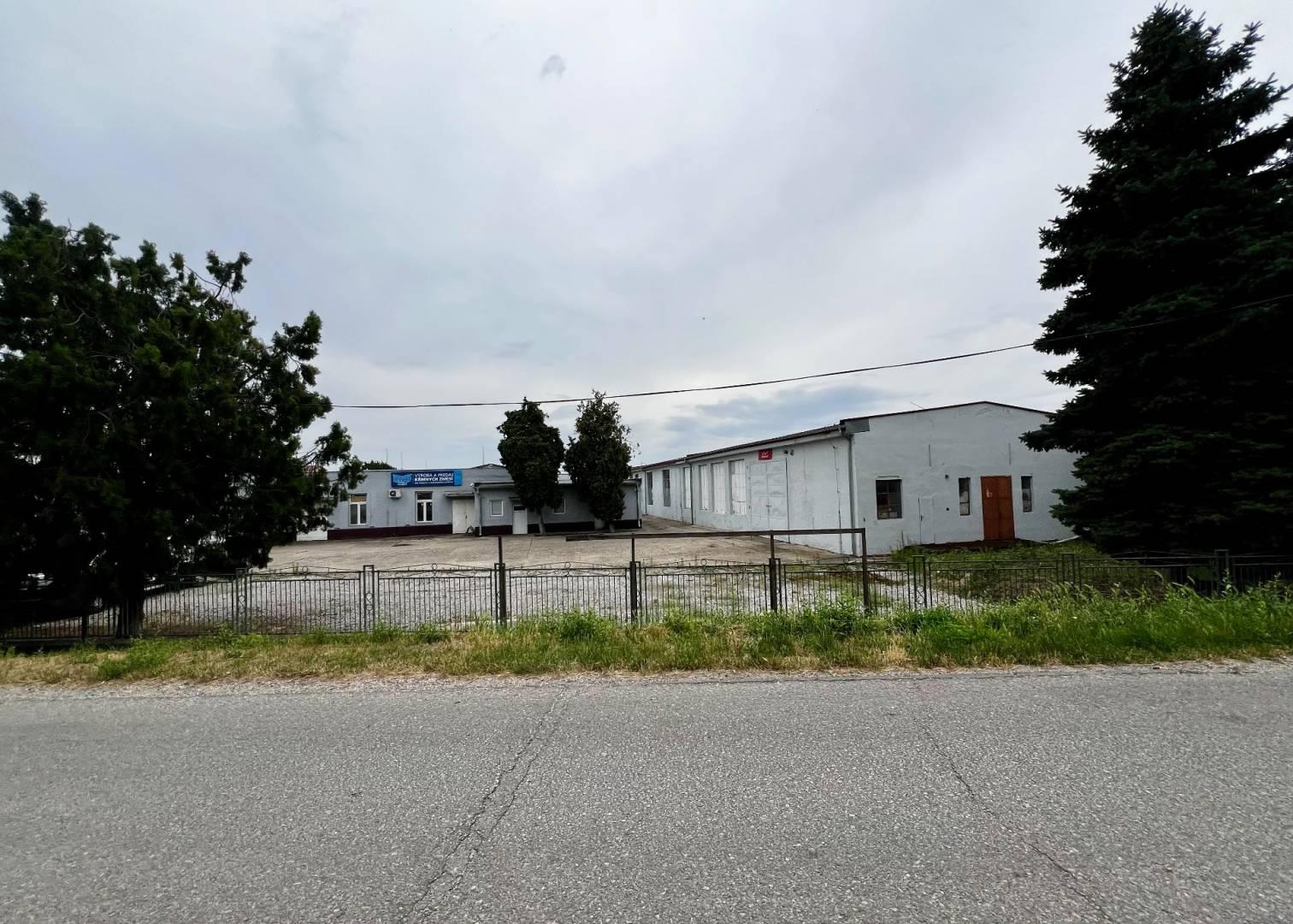 AVENUE | priemyselný areál 300m od centra Serede, diaľničný výjazd