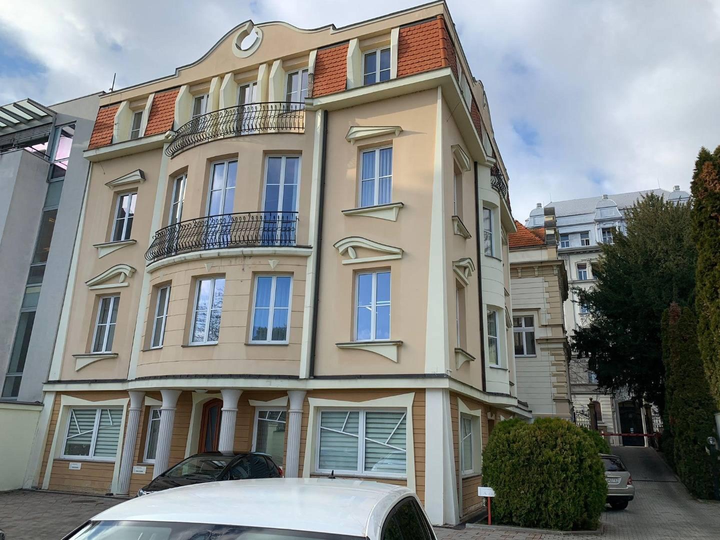 AVENUE | reprezentačné kancelárske priestory s parkovaním, BA I.