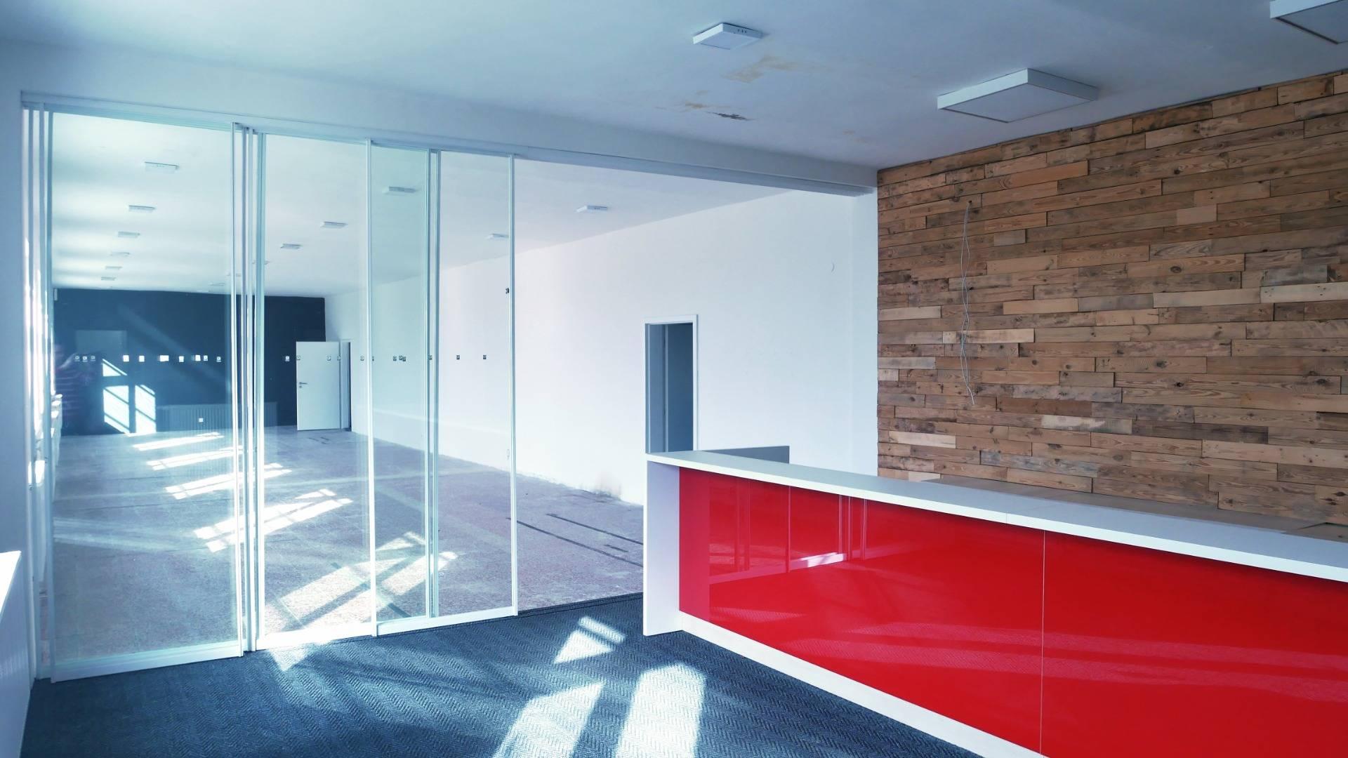 AVENUE I uzavretý obchodno – skladový objekt, DNV