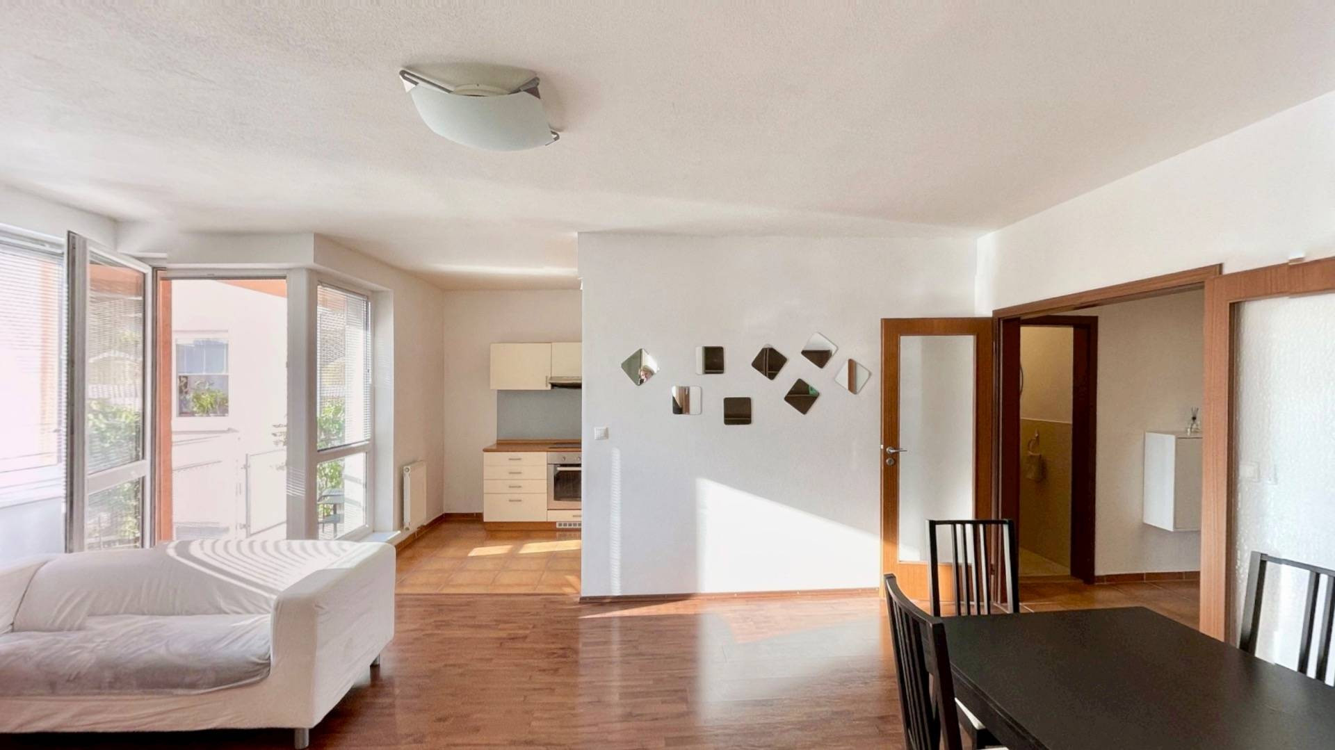 AVENUE | priestranný 4izb byt, balkón, garáž, kobka, novostavba, BA II