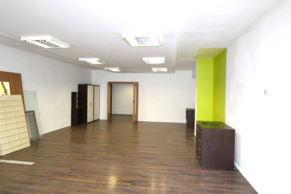 AVENUE | obchodný priestor, Karlova Ves.