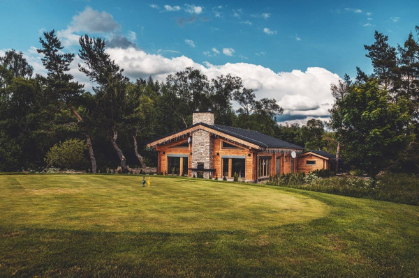 AVENUE | 7á pozemok v nádhernom prostredí, so SP, BA- Dúbravka