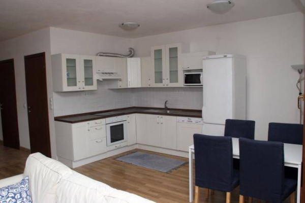 PRENÁJOM - krásny 3i byt na Bazovej ul. v objekte Gaudi, BA II