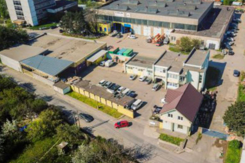 AVENUE | podnikateľský areál, vonkajšie a vnútorné skladové plochy