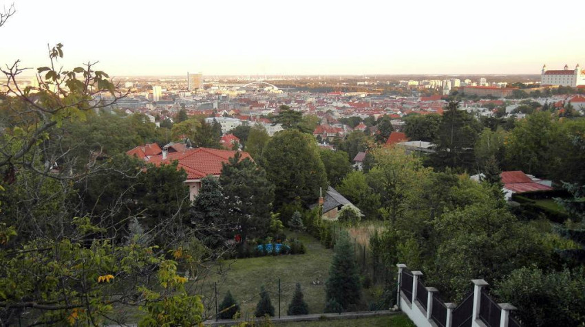 AVENUE I PREDAJ, slnečný rodinný dom, Mudroňova, BA I