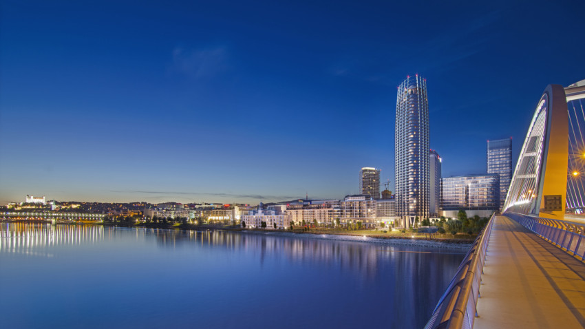 AVENUE | garážové parkovacie miesto na prenájom, Eurovea - Riverside