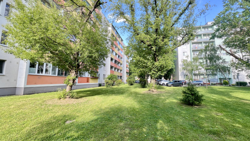 AVENUE | 1,5 izb. byt, 1NP, loggia smerom do parku, Ružinov
